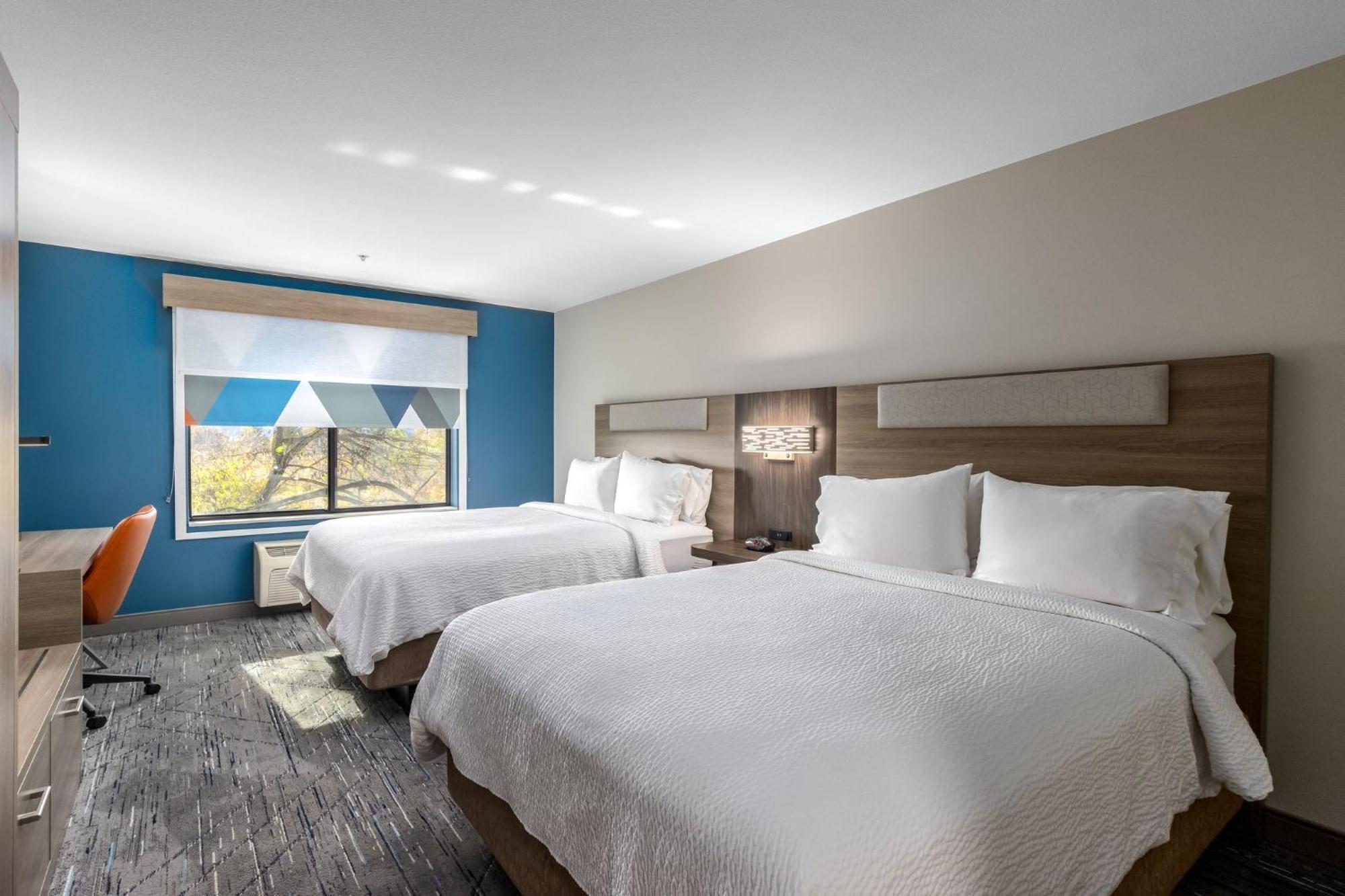 Holiday Inn Express Hotel & Suites Vancouver Mall-Portland Area By Ihg Exterior foto