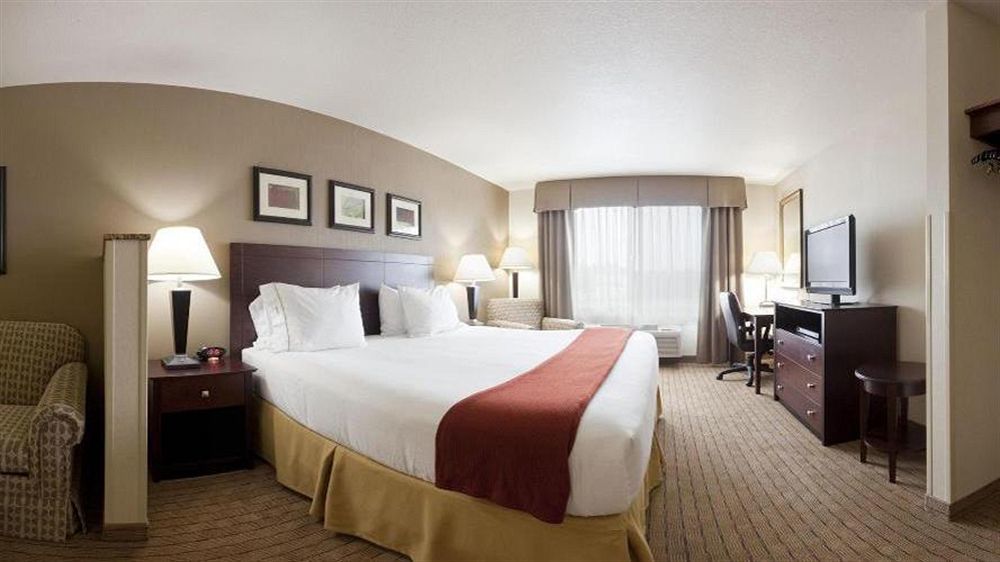 Holiday Inn Express Hotel & Suites Vancouver Mall-Portland Area By Ihg Exterior foto